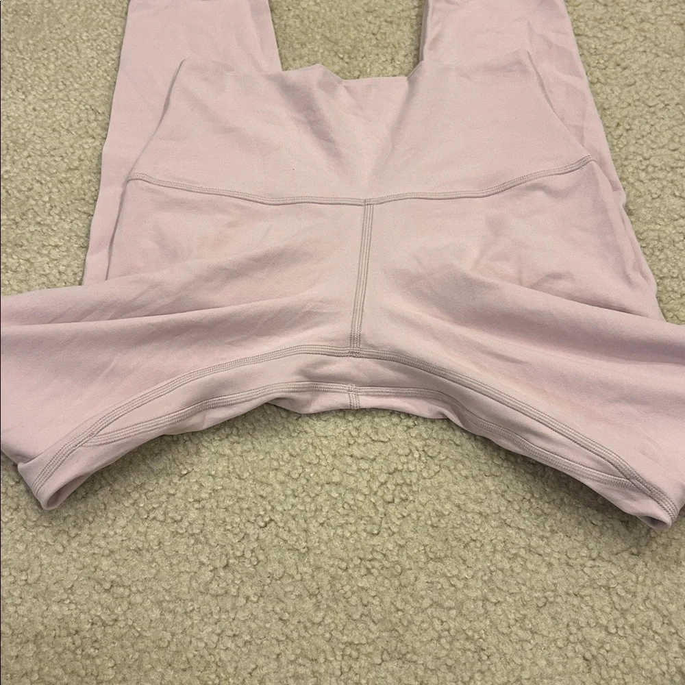 Aritzia Golden Butter Leggings Dusty Pink - Picture 4 of 6